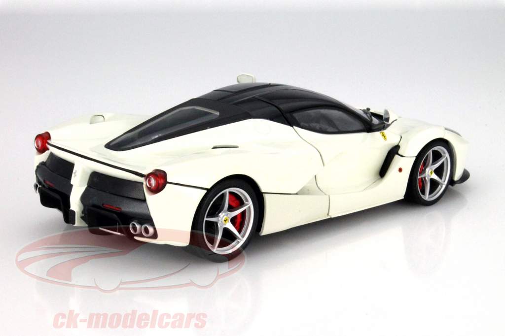 Ferrari LaFerrari 年 2013 白 / 黑 1:18 HotWheels Foundation