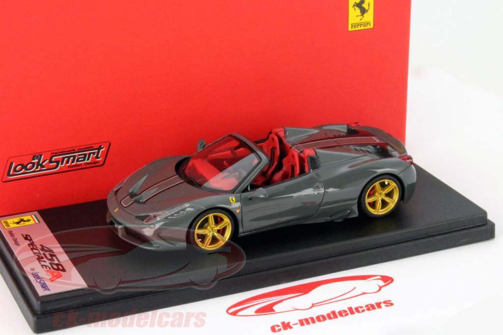 Ferrari 458 Speciale A mellemgrå med sort Strip 1:43 LookSmart