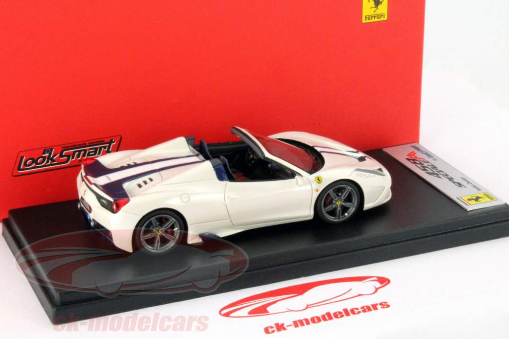 Ferrari 458 Speciale A blanc avec blanc / bleu Bande 1:43 LookSmart