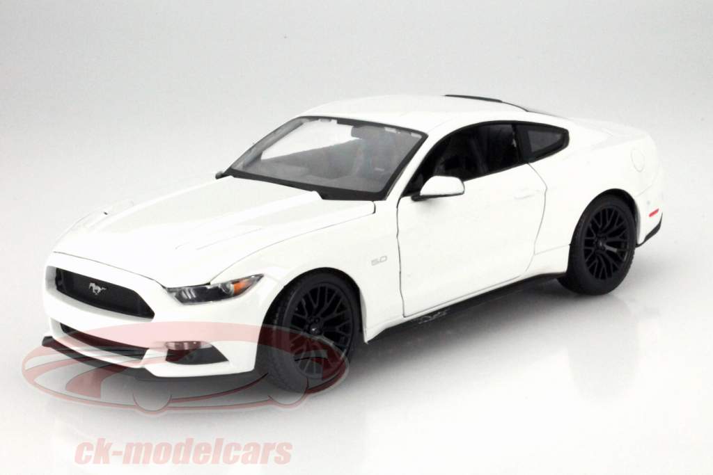 Ford Mustang 建設した年 2015 白 1:18 Maisto