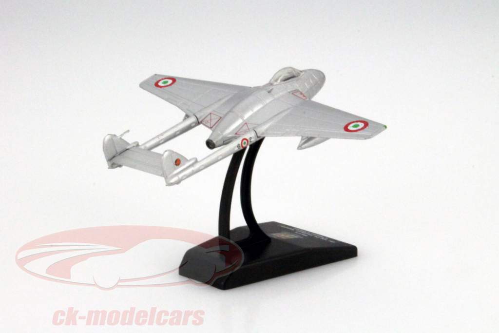 航空機 Macchi DH 100 De Havilland Vampire 1:100 Altaya