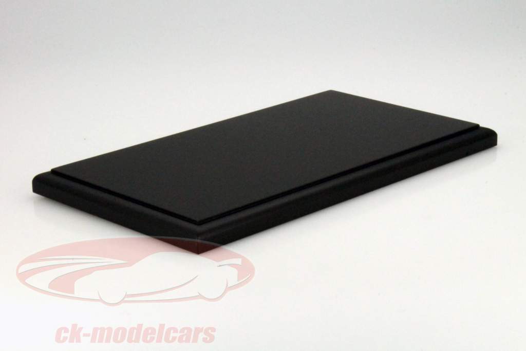 Витрина пол черный без Показать окно 1:18 Kyosho