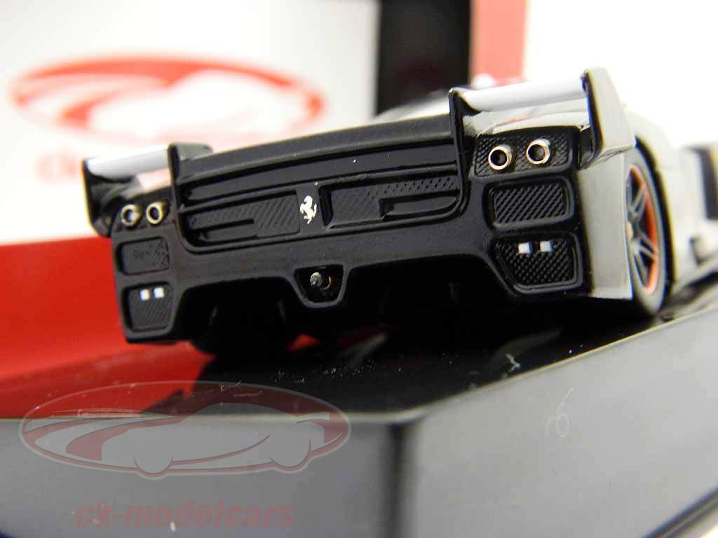 Ferrari FXX Fiorano testversion 2005 1:43 Ixo