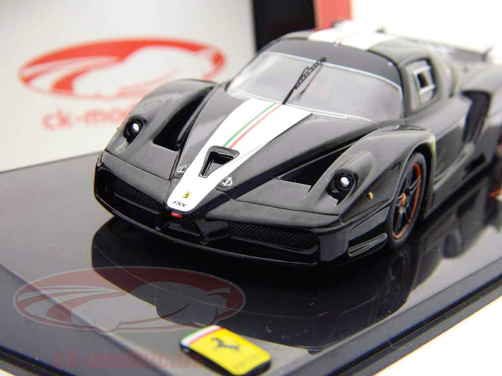 法拉利FXX费奥拉诺测试版本2005 1:43 IXO