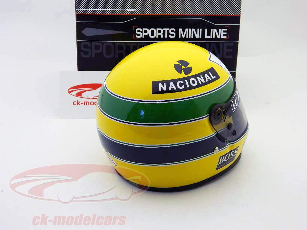 答：塞纳迈凯轮MP 4-4一级方程式头盔1988贝尔1:2