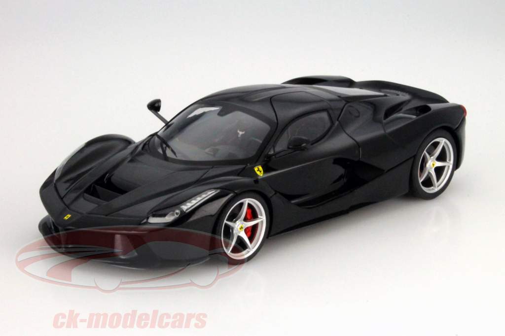 Ferrari LaFerrari Год строительства 2013 черный 1:18 HotWheels Elite