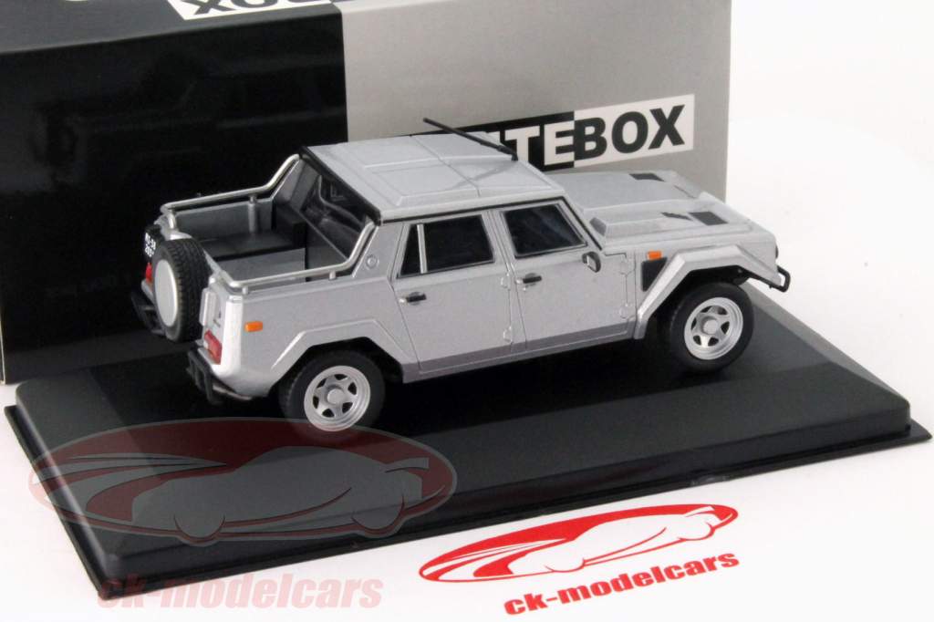 Lamborghini LM 002 anno 1986 argento 1:43 WhiteBox