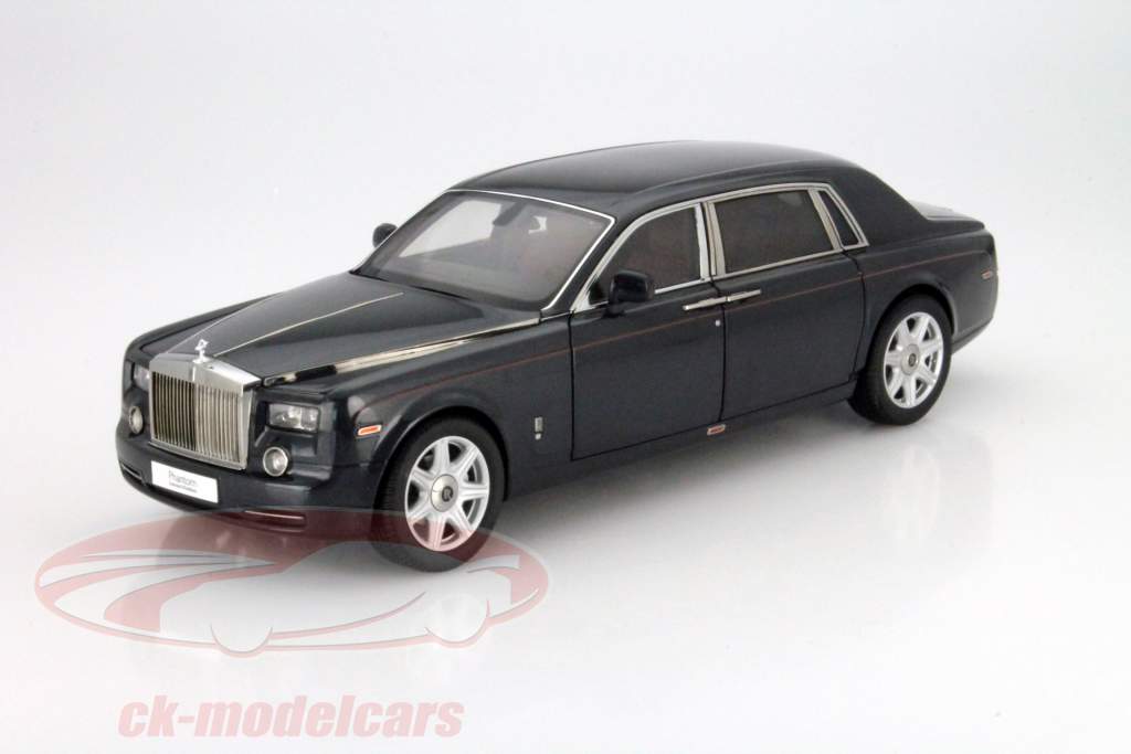 Rolls Royce Phantom EWB jaar 2012 donkergrijs 1:18 Kyosho
