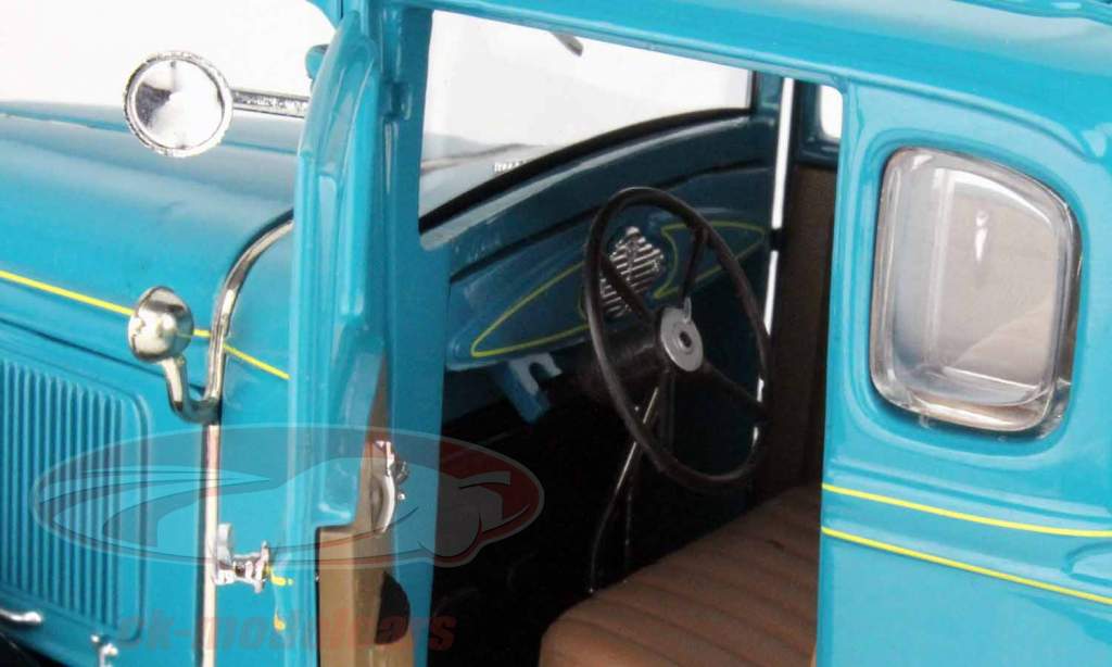 福特A型双门跑车 1931年 蓝色 1:18 太阳星SunStar