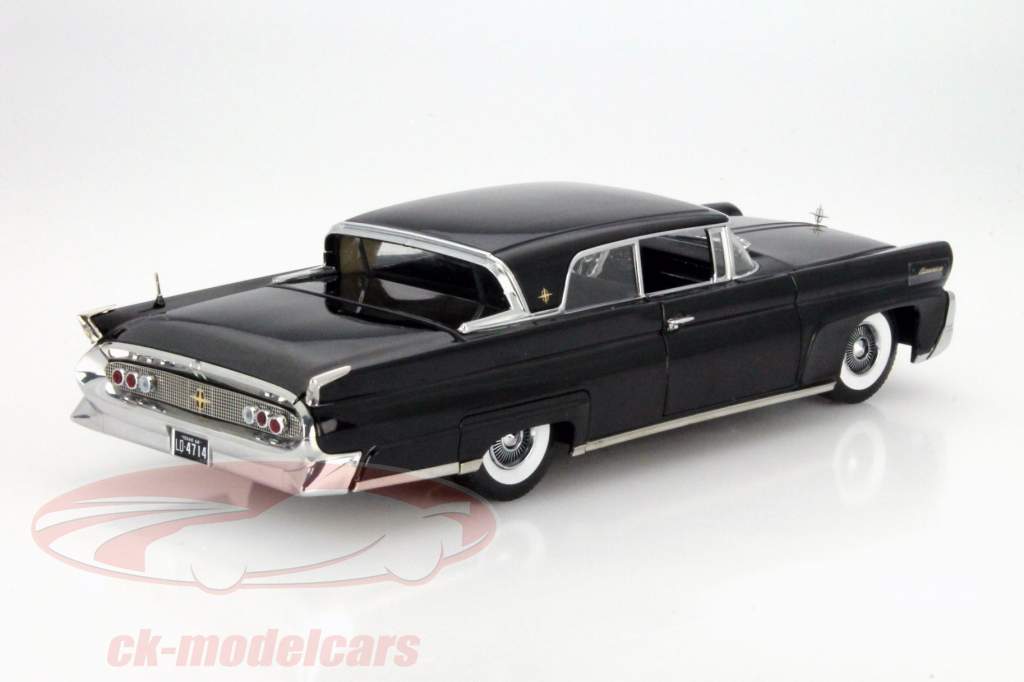 1/18 リンカーン コンチネンタル マーク III 1958 1958 Lincoln Continental MKIII Hard Top - Spruce Green 1:18