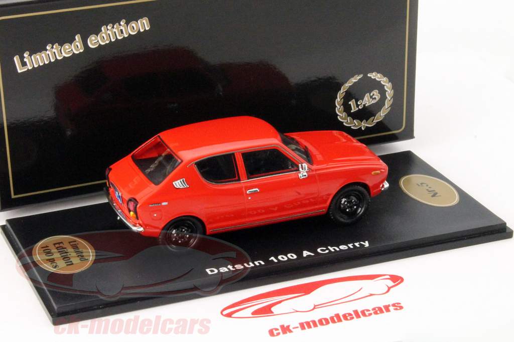Datsun 100 A Cherry rood 1:43 Bevro