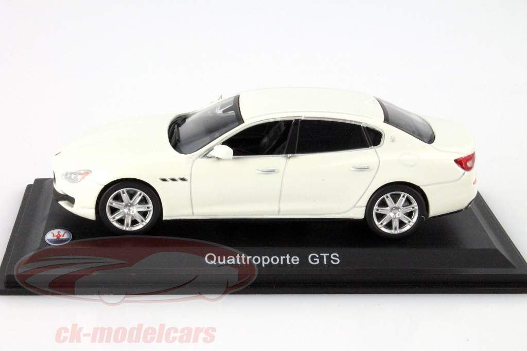 Maserati Quattroporte GTS branco 1:43 WhiteBox