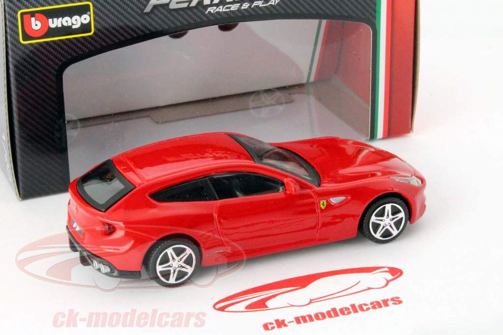 法拉利 FF 红色 1:43 比美高 Bburago