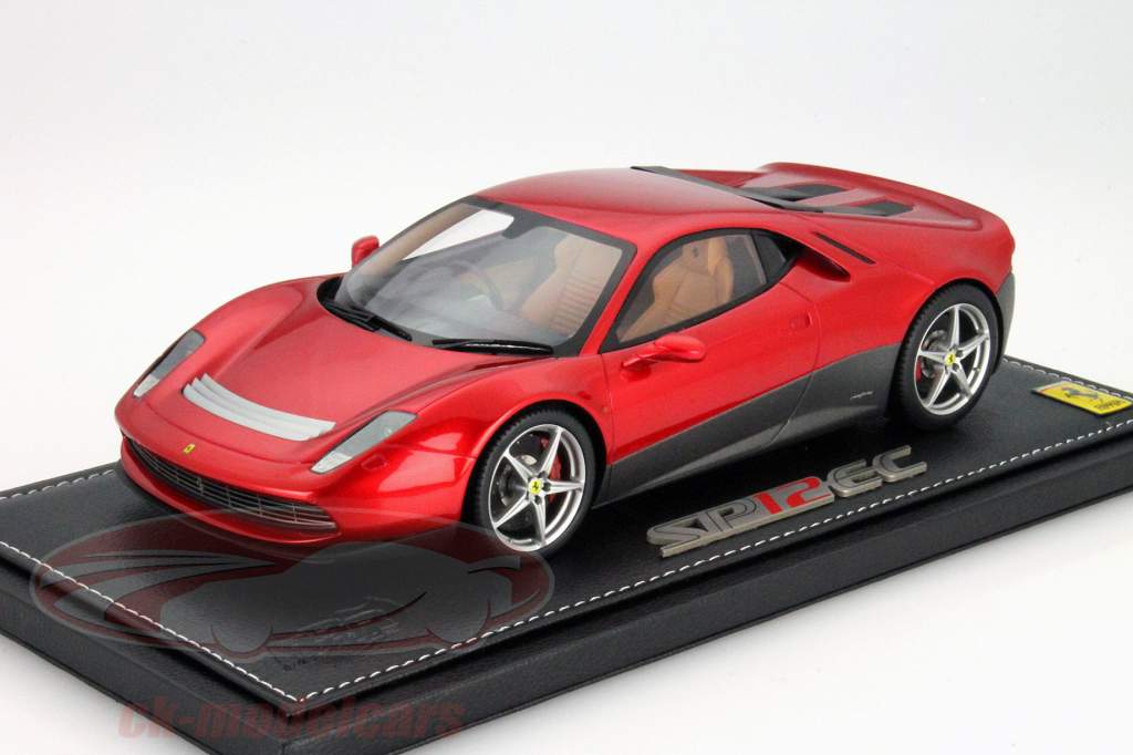 Ferrari SP12 EC jaar 2012 rood 1:18 BBR