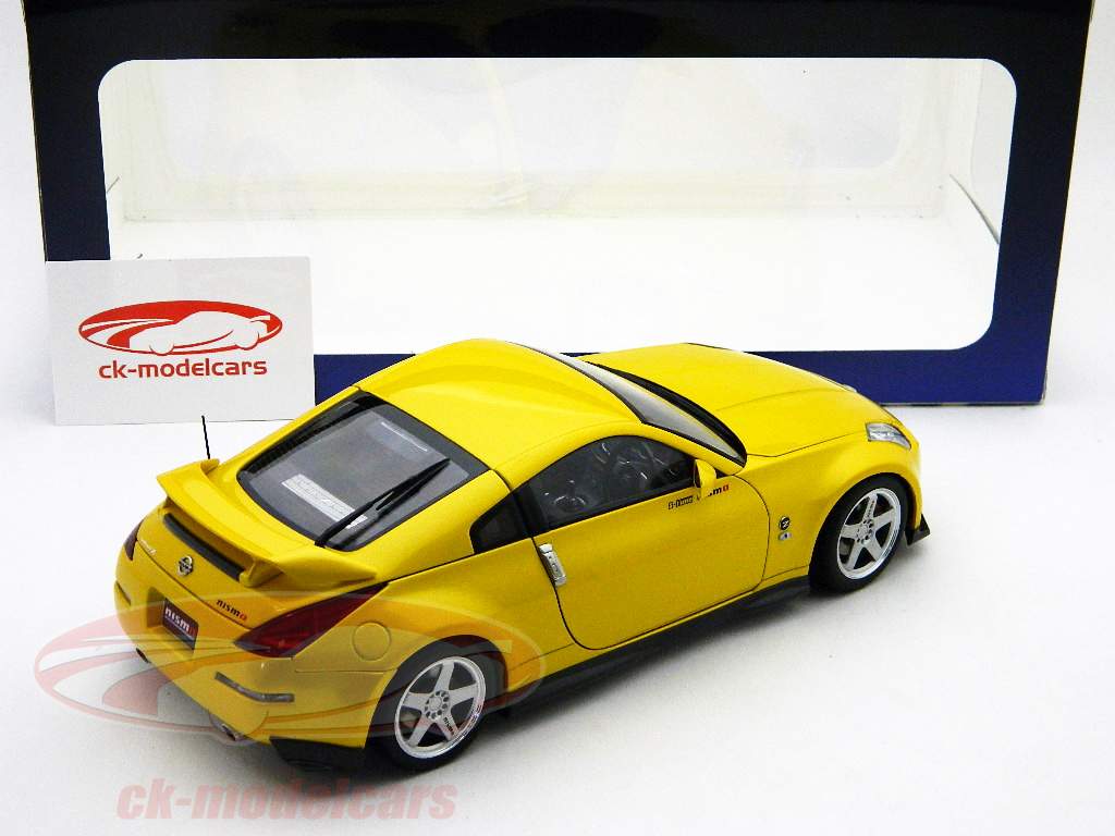 ミニカー AUTO ART NISMO FAIRLADY Z S-tune AUTOart 1:18 Nissan Fairlady Z Nismo S-Tune Version 2002 AA