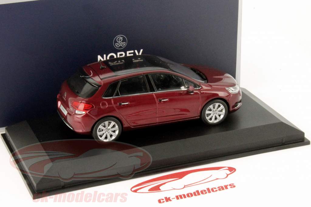 Citroen C4 Год 2015 красный металлический 1:43 Norev