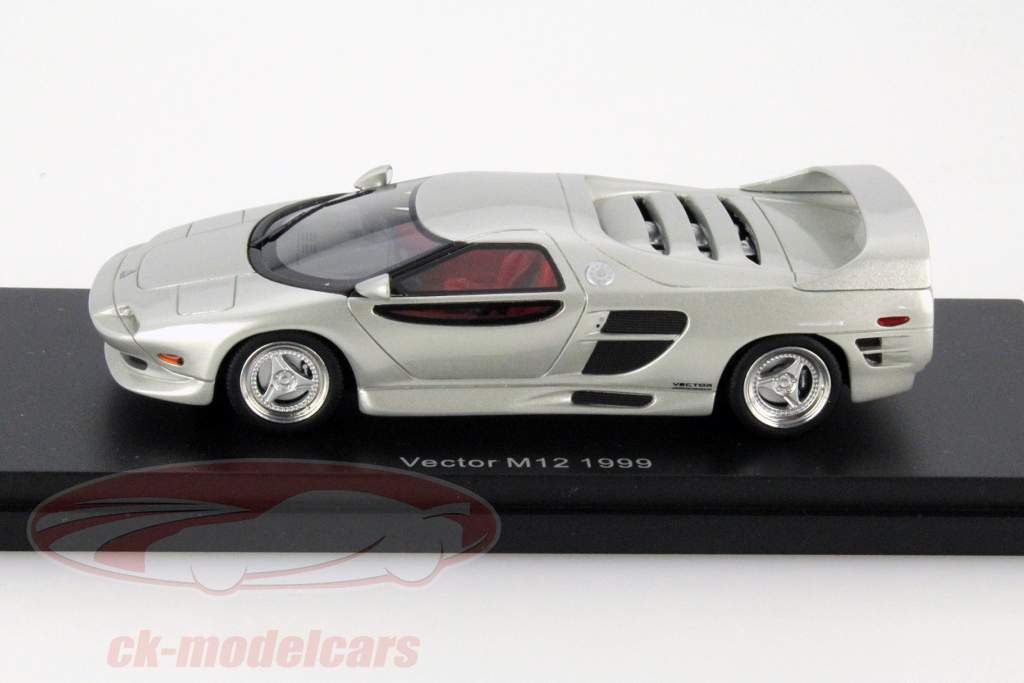Vector 超级跑车 M12 1999年 银色 1:43 BoS-Models
