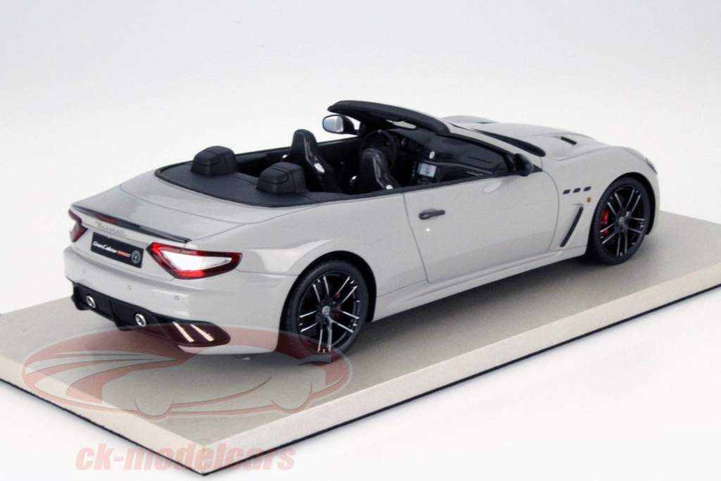 Maserati MC Grancabrio gris 1:18 TopMarques