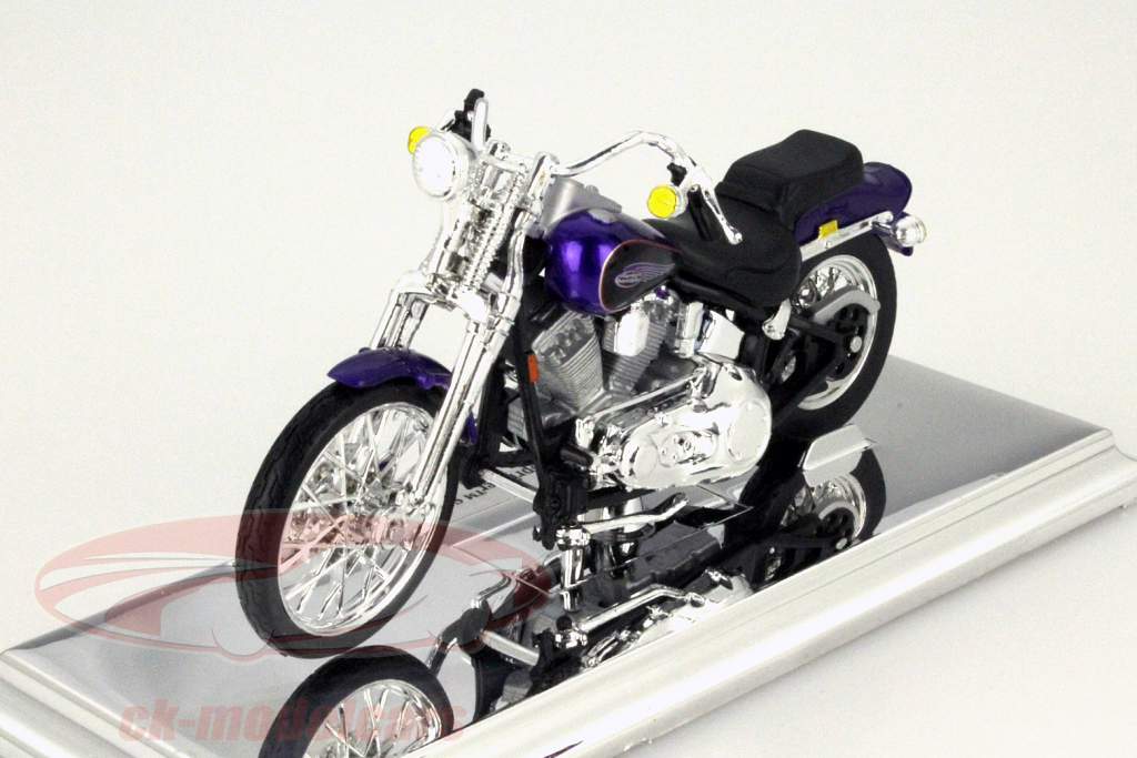 Harley Davidson FXSTS Springer Softail År 2001 lilla 1:18 Maisto