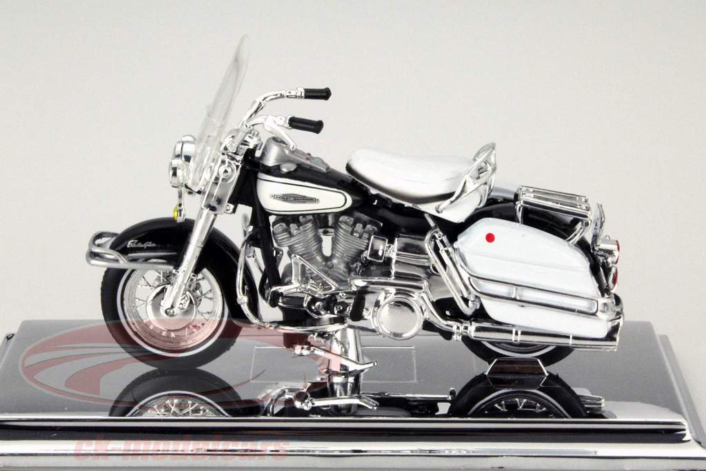Harley Davidson FLH Electra Glide Year 1966 white 1:18 Maisto