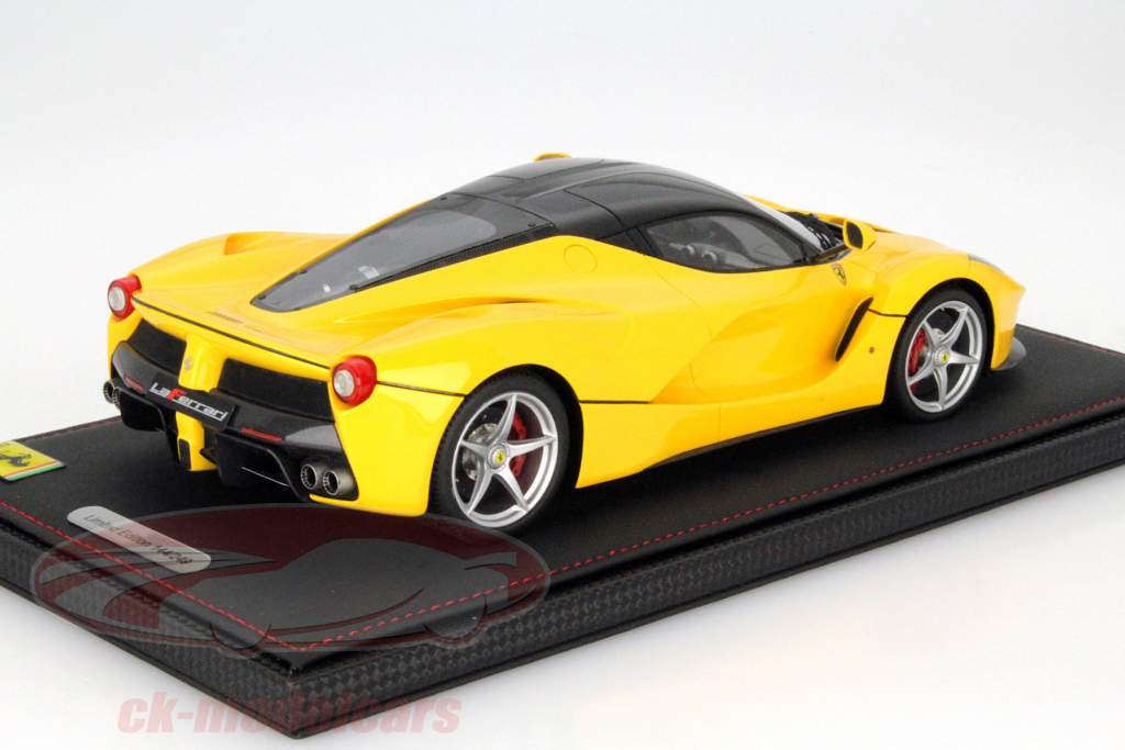法拉利 LaFerrari 2013年  黄 / 黑色 1:18 BBR