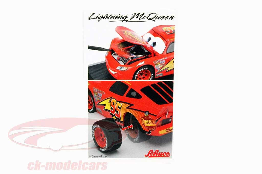Lightning McQueen desde la Disney Película Coches con Escaparate rojo / amarillo 1:18 Schuco