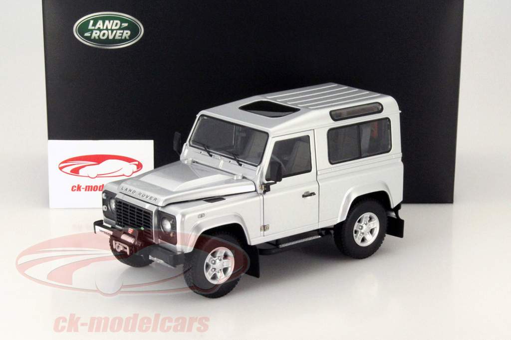 路虎卫士 90 银色 1:18 京商 Kyosho