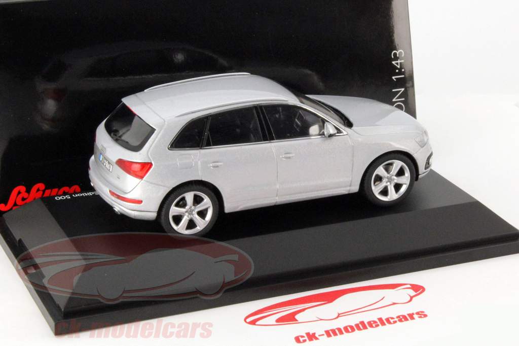 Audi Q5 Year 2012 ice silver 1:43 Schuco