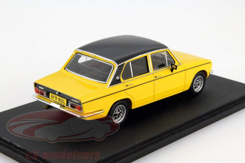 Triumph Dolomite Sprint Anno 1973 giallo / nero 1:43 Spark