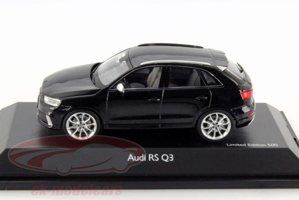 Audi RS Q3 fantom sort 1:43 Schuco