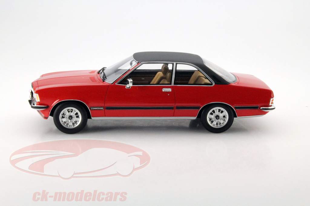Opel Commodore B GS/E 年 1977 赤 / マット 黒 1:18 OttOmobile