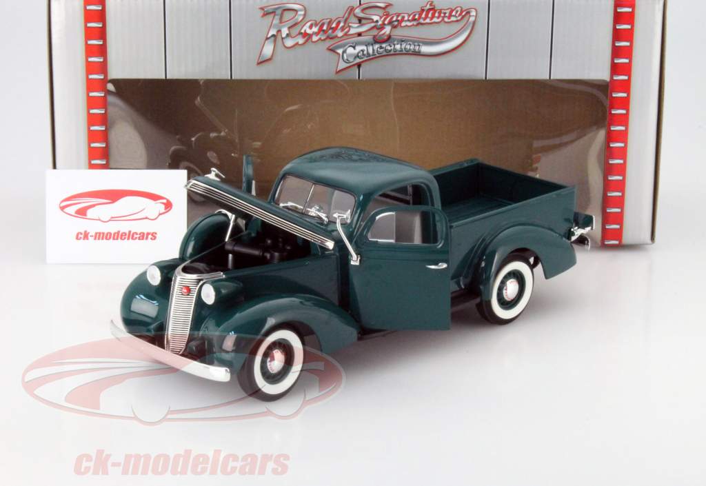 Studebaker Coupe Express Pick Up Ano 1937 verde escuro 1:18 Yatming