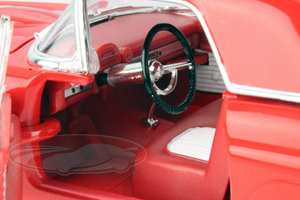 Ford Thunderbird Year 1955 red 1:18 Yatming