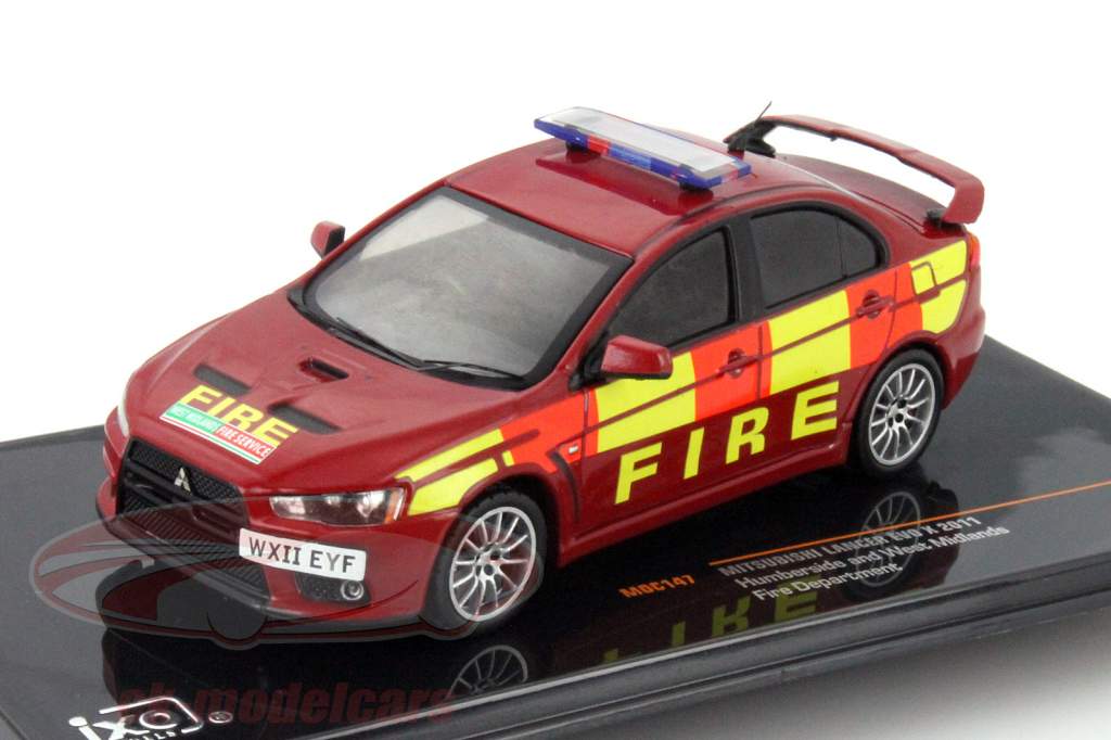 Mitsubishi Lancer Evo X Год 2011 Пожарная часть красный 1:43 Ixo