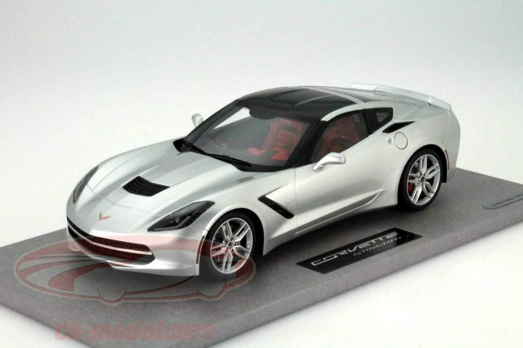 雪佛兰 考维特 黄貂鱼 C7 2013年  银/黑色 1:18 BBR