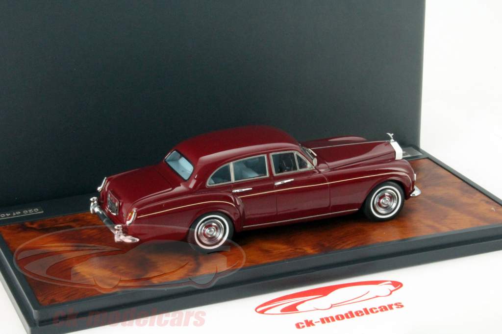 Rolls Royce Silver Cloud III Flying Spur År 1965 rød 1:43 Matrix