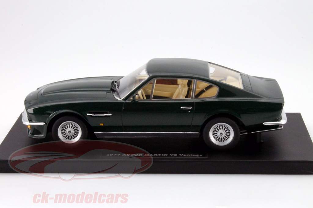 阿斯顿·马丁 V8 Vantage1977年 绿金属色 1:18 CMF
