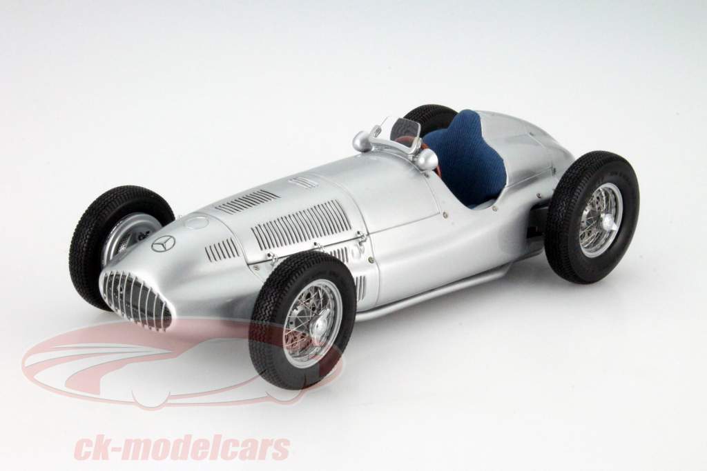 1/18 CMC メルセデス・ベンツW165 1939年 未展示品 71R6M7winYL._UF350,350_QL80_.jpg