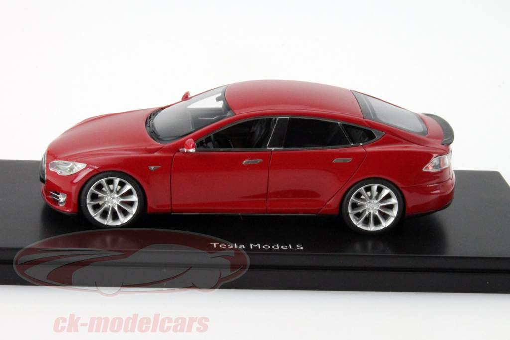 Tesla Model S レッド 1:43 Schuco