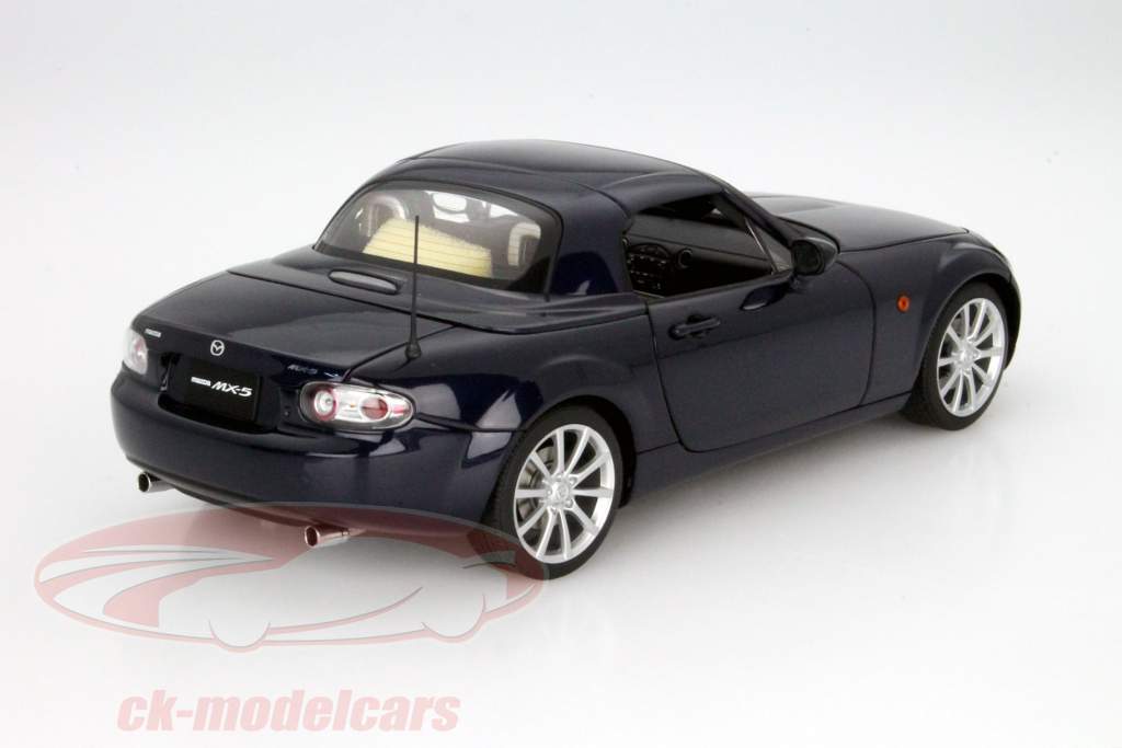 马自达 MX-5 双座敞篷跑车 2006年 美国版 深蓝色 1:18 奥托 AUTOart