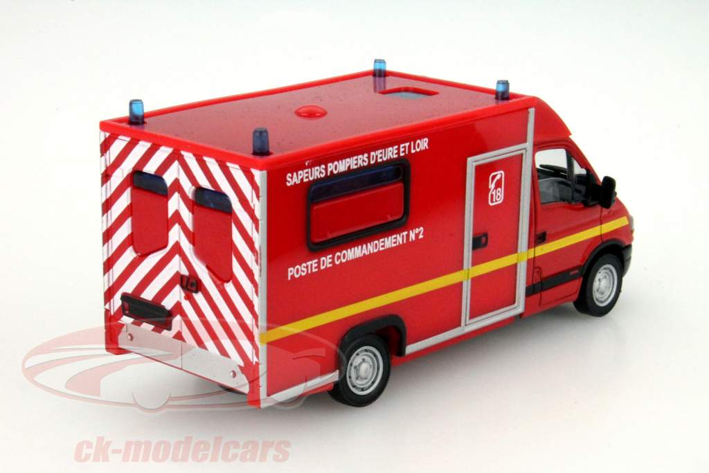 Renault Master Cellule P.C. Fire department red 1:50 Solido