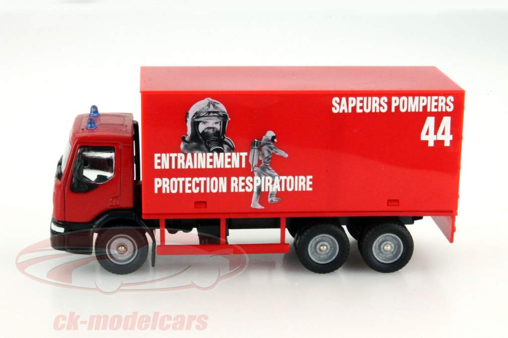 雷诺 Premium A.R. 消防队车 红色 1:60 Solido
