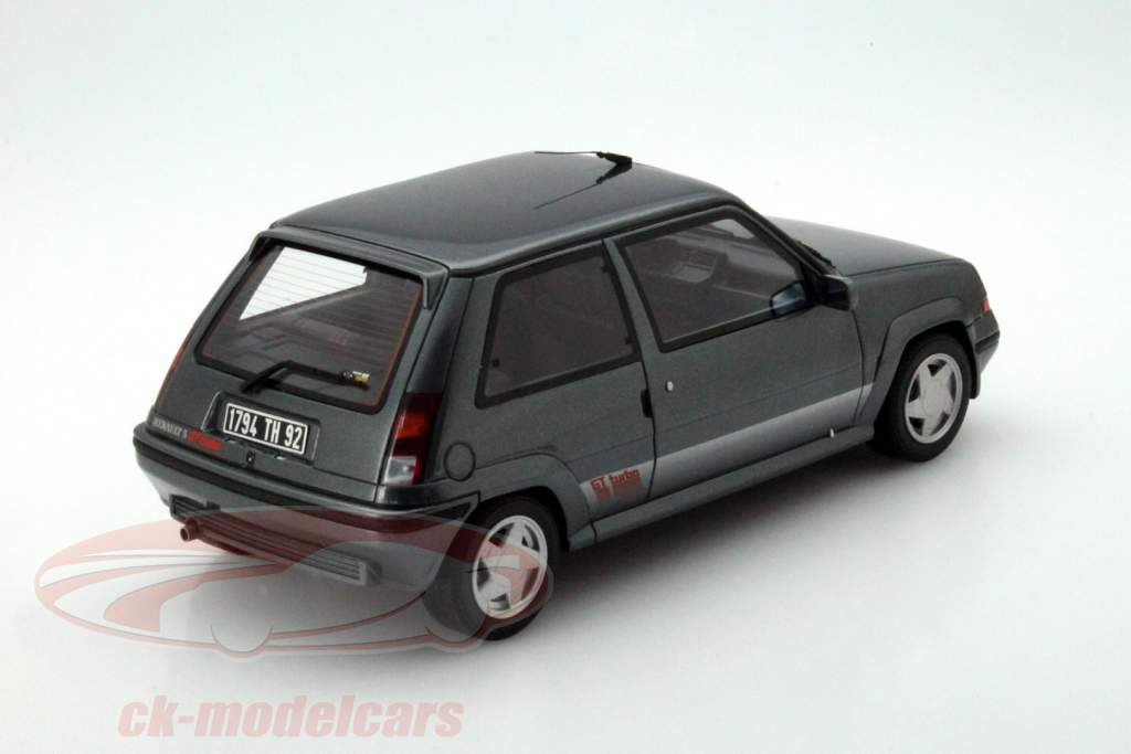 雷诺 5 GT涡轮1987年 灰色 1:18 OttOmobile