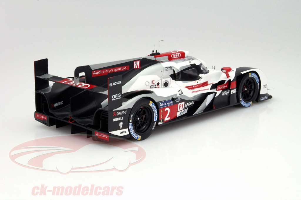 SPARK アウディR18 e-tron クアトロ　ル・マン　ウィナー2014 AUDI R18 E TRON QUATTRO #2 WINNER LE MANS 2014 SPARK 43LM14