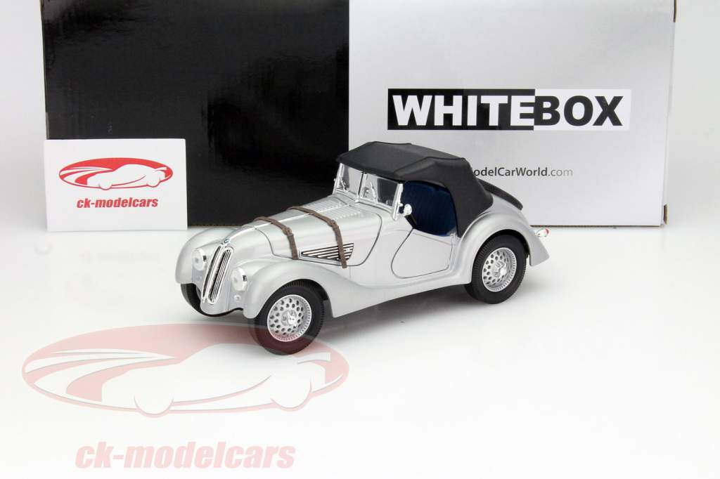 BMW 328 silver 1:18 WhiteBox