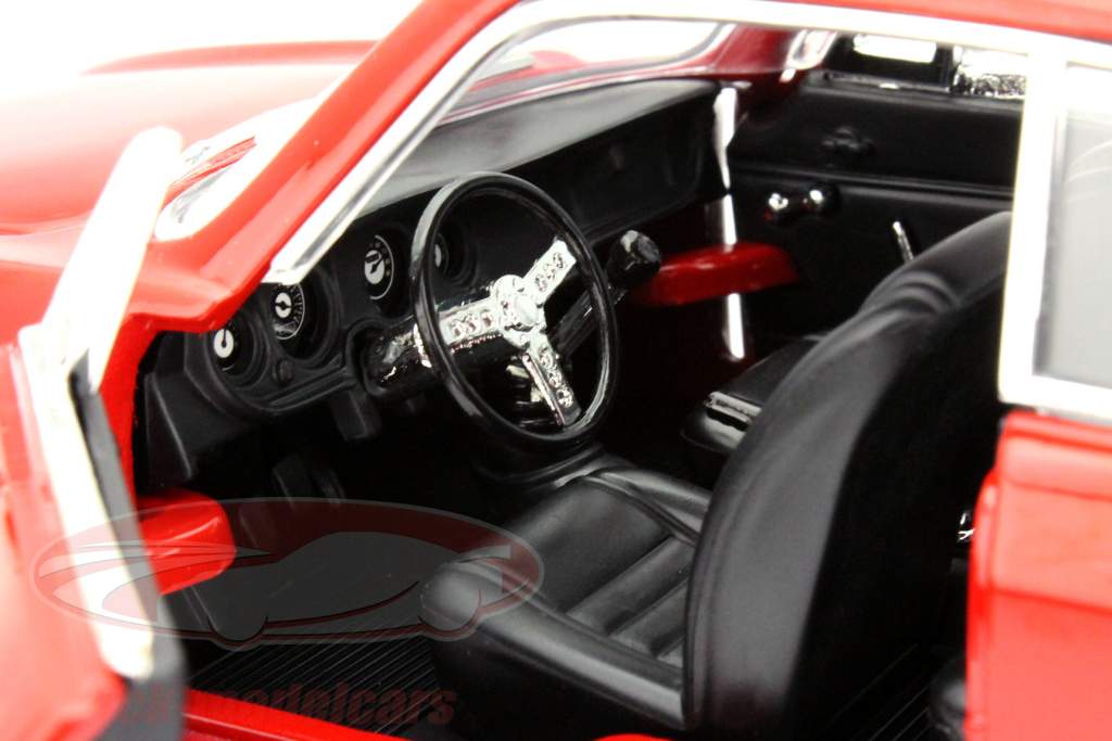 Alfa Romeo Giulia Sprint GTA rosso 1:18 WhiteBox