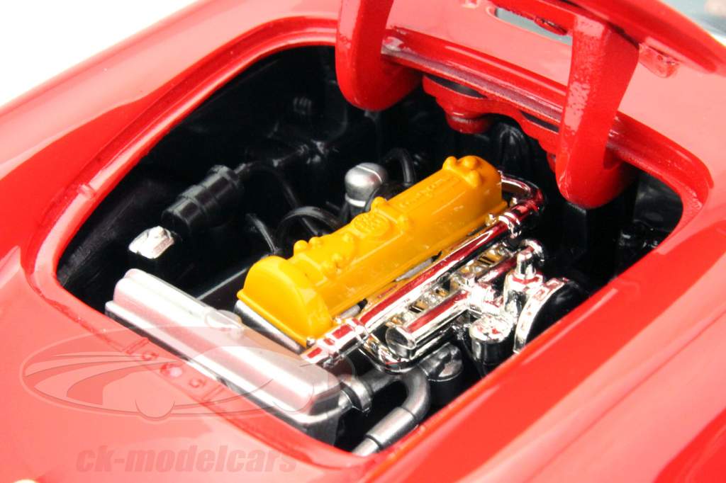 莲花 精英 红/银色 1: 18  Whitebox