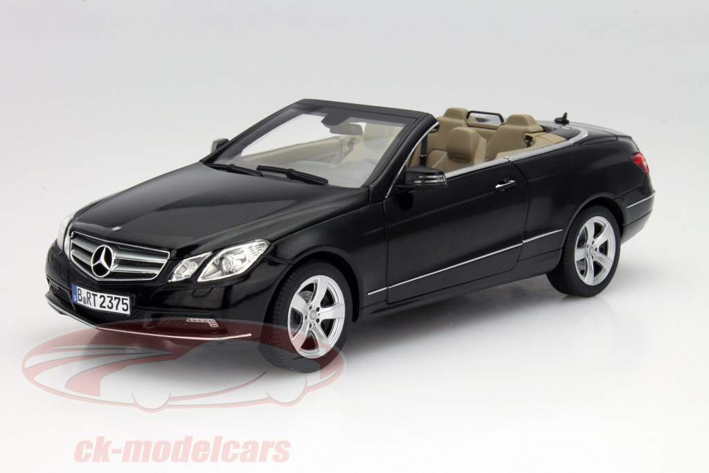 梅赛德斯 - 奔驰E级轿车 2010年 黑色 1:18 诺威尔 Norev