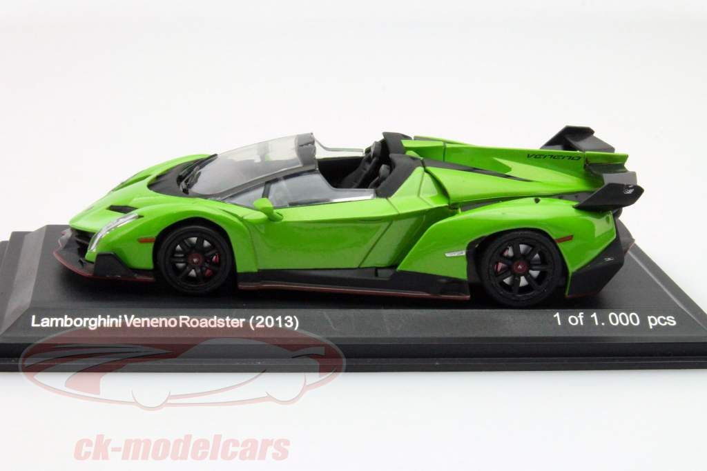 Lamborghini Veneno Roadster année 2013 vert 1:43 WhiteBox