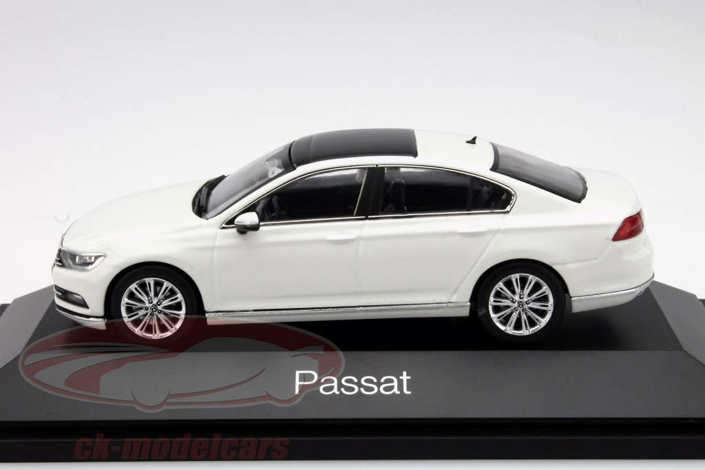 大众 VW 帕萨特 白色 1:43 赫帕 Herpa